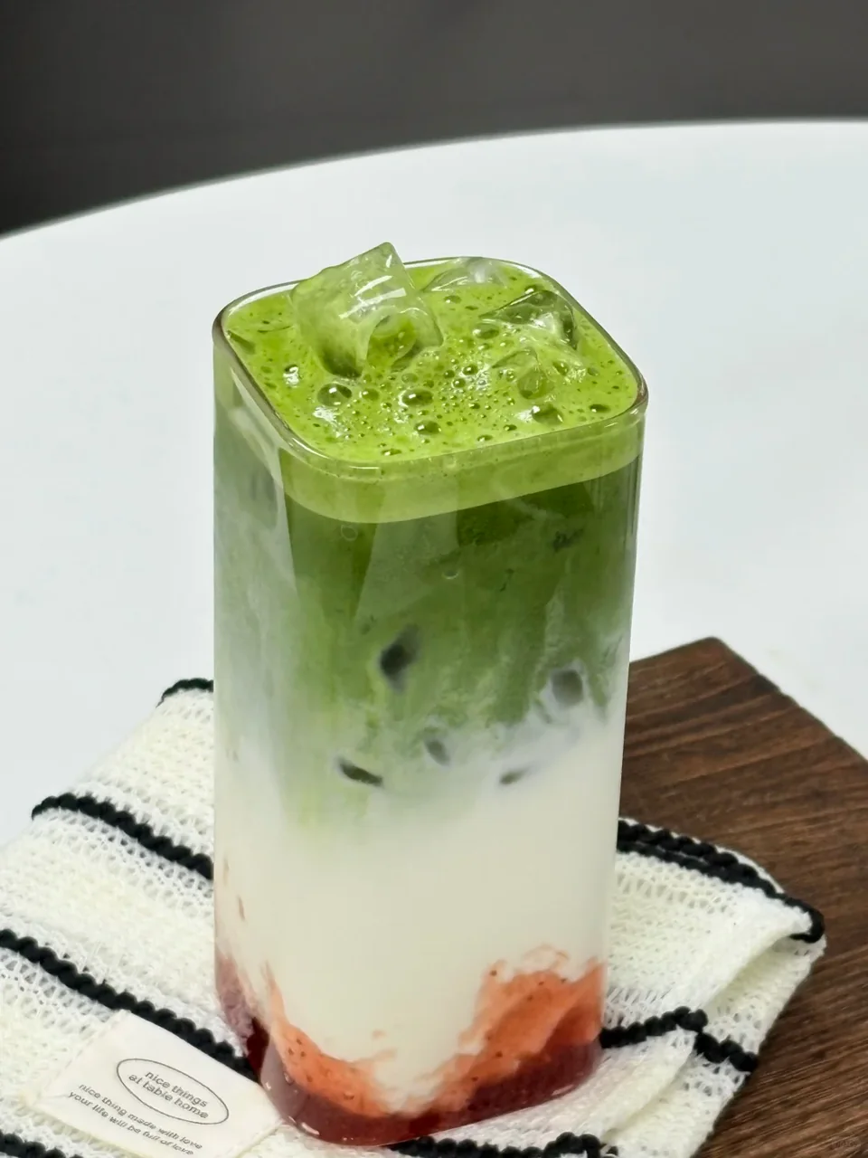 抹茶草莓森林饮品